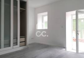 3-Bedroom Fully Renovated Villa in Lourinhã – Comfort, Modern Living, and Quality of Life Near the Sea