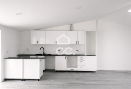 3-Bedroom Fully Renovated Villa in Lourinhã – Comfort, Modern Living, and Quality of Life Near the Sea