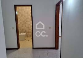 Office with 54m² in the City Center for Rental
