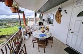 3 Bedroom Villa with Garden and Mountain Views
