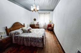 3 Bedroom Villa with Garden and Mountain Views