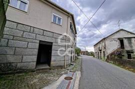 3 Bedroom Villa with Garden and Mountain Views