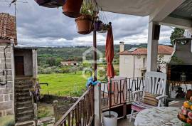 3 Bedroom Villa with Garden and Mountain Views