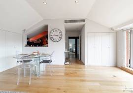 Top floor of a Palaccio with a stunning terrace and stunning views of the southwest and the Cristo Rei