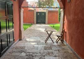 Top floor of a Palaccio with a stunning terrace and stunning views of the southwest and the Cristo Rei