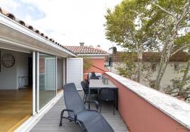 Top floor of a Palaccio with a stunning terrace and stunning views of the southwest and the Cristo Rei