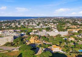 T2 of 172 m² with Terrace and Garden – Last Opportunities in Nomad Bay Carvoeiro