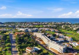T2 of 172 m² with Terrace and Garden – Last Opportunities in Nomad Bay Carvoeiro
