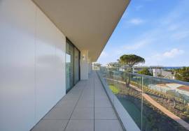 Carvoeiro – Owner’s Villa T4 with private rooftop, heated pool and panoramic ocean views