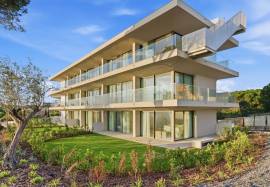 Carvoeiro Luxury Resort T2 of 140 m2 including terrace & garden