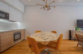 Intimate outdoor space - T2 furnished in Misericórdia