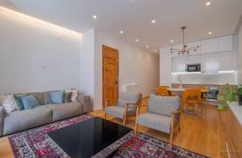 Intimate outdoor space - T2 furnished in Misericórdia