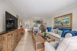 Stunning 3 Bed South Facing Apartment - Central Vilamoura