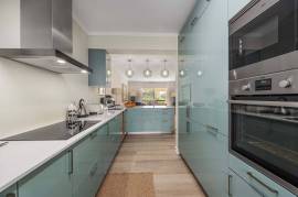 Stunning 3 Bed South Facing Apartment - Central Vilamoura