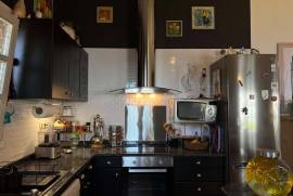 * EXCLUSIVE * Elegant Garden Bungalow T2 + 1 with Income Potential in Funchal * EXCLUSIVE * Elegant Garden Bungalow T2 + 1 with Income Potential in Funchal