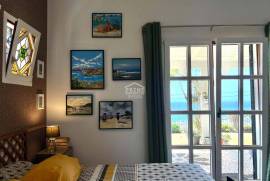* EXCLUSIVE * Elegant Garden Bungalow T2 + 1 with Income Potential in Funchal * EXCLUSIVE * Elegant Garden Bungalow T2 + 1 with Income Potential in Funchal