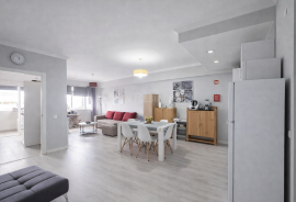 Albufeira 350m from the beach T0+3 renovated with sea view