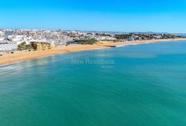 Albufeira 350m from the beach T0+3 renovated with sea view