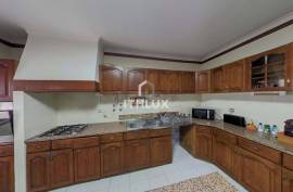5 bedroom villa with garage located in Bairro Europa – Elvas - Portugal