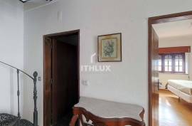 5 bedroom villa with garage located in Bairro Europa – Elvas - Portugal
