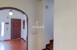 5 bedroom villa with garage located in Bairro Europa – Elvas - Portugal