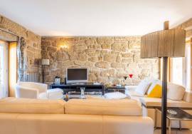 Exclusive Farm with 5 Bedroom Tourist Potential in Gondar Amarante
