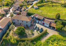 Exclusive Farm with 5 Bedroom Tourist Potential in Gondar Amarante
