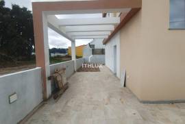 House T4 - new in Seixal - Fernão Ferro