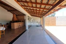 Charming Villa with Guest House and 1,500m² of Land | Limeira/SP