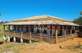 Furnas Peninsula: Luxury Farm with 1,481ha and 25km of Water Bank