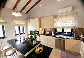 Charming Mediterranean 4 bedroom Villa with Exceptional Gardens near Santa Barbara de Nexe