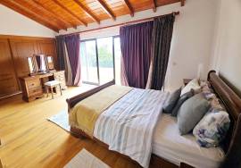 Charming Mediterranean 4 bedroom Villa with Exceptional Gardens near Santa Barbara de Nexe