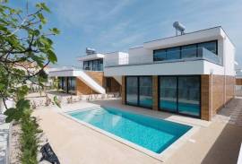 New Villa with Pool & Bay Views | Silver Coast Portugal