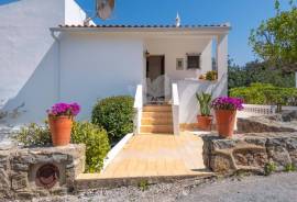 Charming 2+ Bedroom Villa with Pool for Sale in São Brás de Alportel, East Algarve