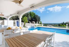 Renovated 5 Bedroom Villa with Sea Views, Pool and Large Plot near Boliqueime