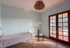 3 Bedroom Villa to Renovate with Pool in Quiet Area of Assumadinha, Vilamoura