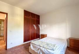 3 Bedroom Villa to Renovate with Pool in Quiet Area of Assumadinha, Vilamoura