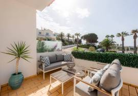 Charming Townhouse with Sea Views in Budens