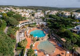 Charming Townhouse with Sea Views in Budens
