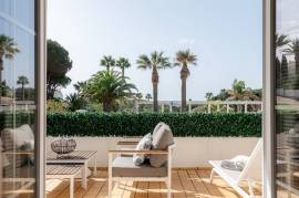 Charming Townhouse with Sea Views in Budens