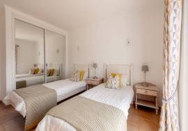 Charming Townhouse with Sea Views in Budens