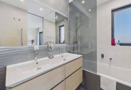 Cabanas Ocean View – Exclusive 2 bedroom waterfront apartment