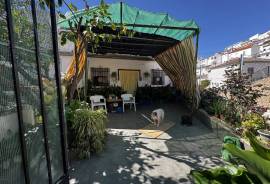 Torre Garden Townhouse