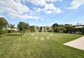 QUARTEIRA  -  CENTER - THREE BEDROOM APARTMENT - SWIMMING POOL