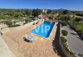 VILLA WITH POOL - PECHÃO - T3