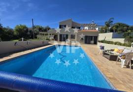 VILLA WITH POOL - PECHÃO - T3