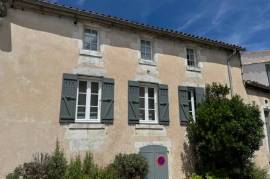 Sunning 3 Bedroom House & Separate Studio For Sale In La Flotte France