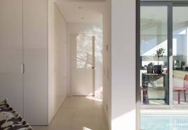 Contemporary Villa with Panoramic Lagos & Ocean Views in Cerro das Mós