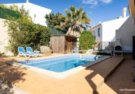 3 Bedroom Semi-Detached Villa - Luz - Lagos