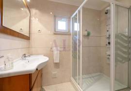 3 Bedroom First Floor Apartment in Lagos 3 Bedroom First Floor Apartment in Lagos